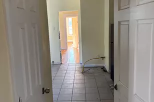 373 Blatchley Ave, New Haven, CT 06513 - Photo 12