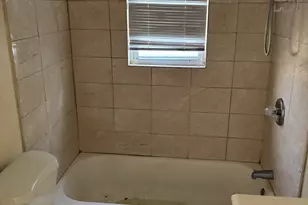 373 Blatchley Ave, New Haven, CT 06513 - Photo 10