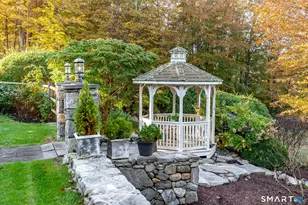 76 North St, Roxbury, CT 06783 - Photo 4