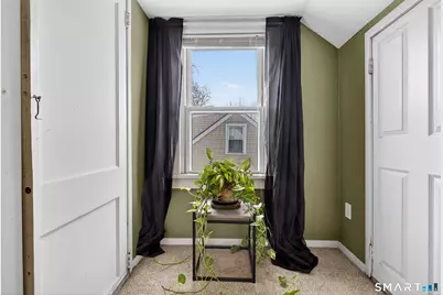 107 Glen View Terrace, New Haven, CT 06515 - Photo 20