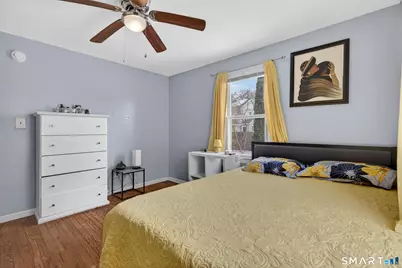 107 Glen View Terrace, New Haven, CT 06515 - Photo 18