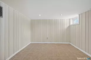 107 Glenview Terrace, New Haven, CT 06515 - Photo 26