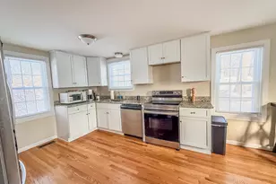 20 Andrews St, Bristol, CT 06010 - Photo 4