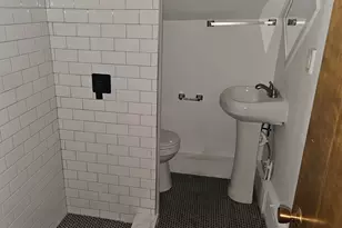 894 Highland Ave, Waterbury, CT 06708 - Photo 4