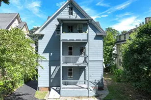 22 Webster St, Meriden, CT 06450 - Photo 2