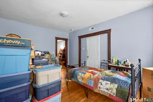 22 Webster St, Meriden, CT 06450 - Photo 10