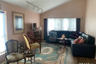 28 Cottonwood Dr, Avon, CT 06001 - Photo 8