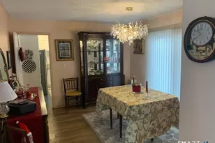 28 Cottonwood Dr, Avon, CT 06001 - Photo 12