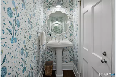 32 West Road, New Canaan, CT 06840 - Photo 16