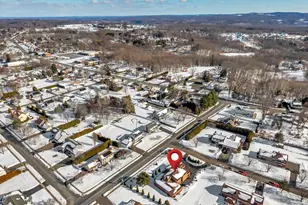 23 Crest Dr, Cromwell, CT 06416 - Photo 8