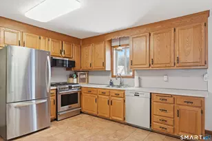 23 E Hill St, Plymouth, CT 06786 - Photo 12