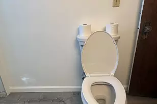 117 Palm St, Bridgeport, CT 06610 - Photo 6