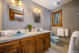 145 Hollister Dr, Avon, CT 06001 - Photo 22