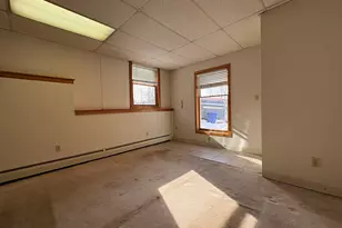 278 Chamberlain Rd, Middletown, CT 06457 - Photo 8