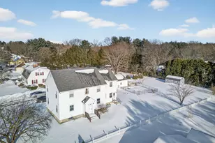 1946 Poquonock Ave, Windsor, CT 06095 - Photo 2