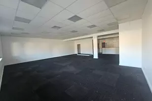 920 Foxon Rd, East Haven, CT 06513 - Photo 4