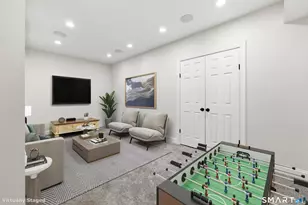 13 Mercy St, Danbury, CT 06810 - Photo 30