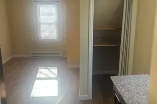 81 Mechanic St, Stonington, CT 06379 - Photo 8