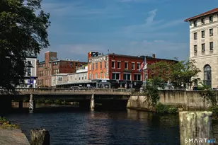 81 Mechanic St, Stonington, CT 06379 - Photo 2