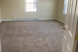 81 Mechanic St, Stonington, CT 06379 - Photo 12