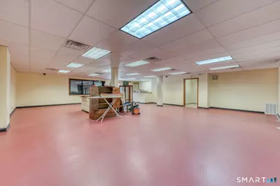 649 Captain Neville Drive, Waterbury, CT 06705 - Photo 20