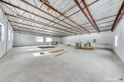 649 Captain Neville Drive, Waterbury, CT 06705 - Photo 12