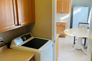 634 East St, New Britain, CT 06051 - Photo 4