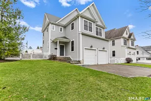 302 High St, Fairfield, CT 06824 - Photo 34