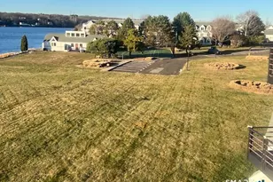 1433 Windward Rd, Milford, CT 06461 - Photo 28