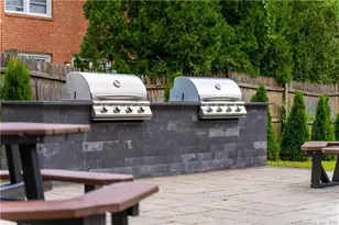 969 Hopmeadow St, Simsbury, CT 06070 - Photo 18