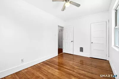 408 East Avenue, Bridgeport, CT 06610 - Photo 24