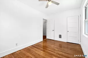 408 East Ave, Bridgeport, CT 06610 - Photo 24