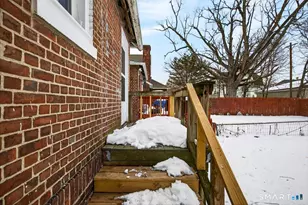 408 East Ave, Bridgeport, CT 06610 - Photo 36