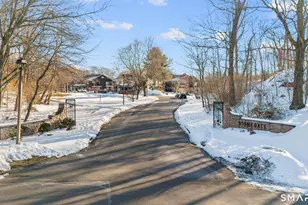 19 Stonegate Cir, Branford, CT 06405 - Photo 1