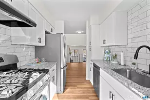 19 Stonegate Cir, Branford, CT 06405 - Photo 6