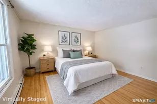 53 Farmstead Cir, Bloomfield, CT 06002 - Photo 10