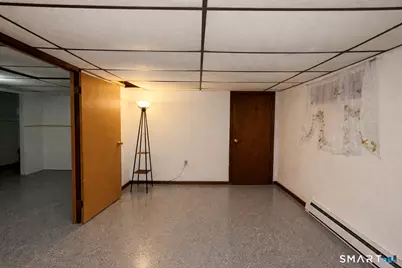 53 Farmstead Circle, Bloomfield, CT 06002 - Photo 16