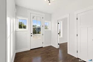 22 Bel Aire Ln, Canton, CT 06019 - Photo 2