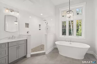 22 Bel Aire Lane, Canton, CT 06019 - Photo 10