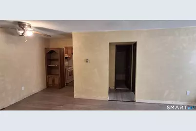 45 Stevens Street #3L, Bridgeport, CT 06606 - Photo 2