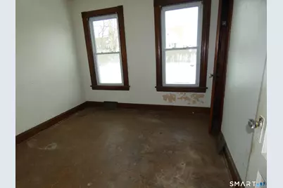 46 York Street, Bridgeport, CT 06610 - Photo 18