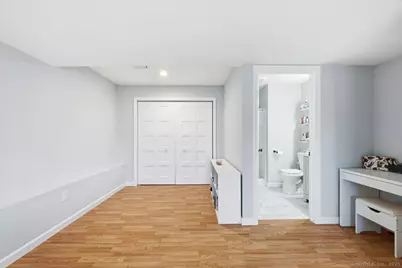 1084 East Lake Road, Montville, CT 06370 - Photo 30