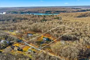 1084 E Lake Rd, Montville, CT 06370 - Photo 38