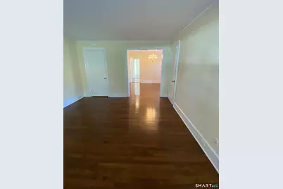 410 West Avenue #APT 108, Darien, CT 06820 - Photo 2