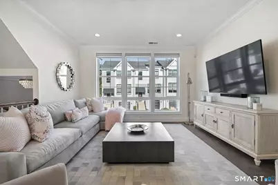 63 Brentwood Circle #63, Danbury, CT 06810 - Photo 4