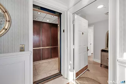 43 Harbor Drive #509, Stamford, CT 06902 - Photo 2