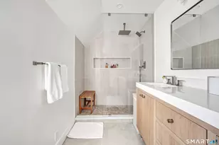 43 Harbor Dr, Stamford, CT 06902 - Photo 22