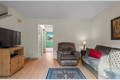 218 Oakville Avenue #APT C, Waterbury, CT 06708 - Photo 4