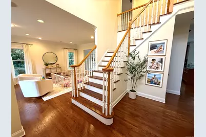 368 Hoyt Street, Darien, CT 06820 - Photo 4