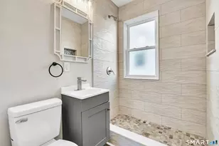 126 Thomas St, West Hartford, CT 06119 - Photo 24